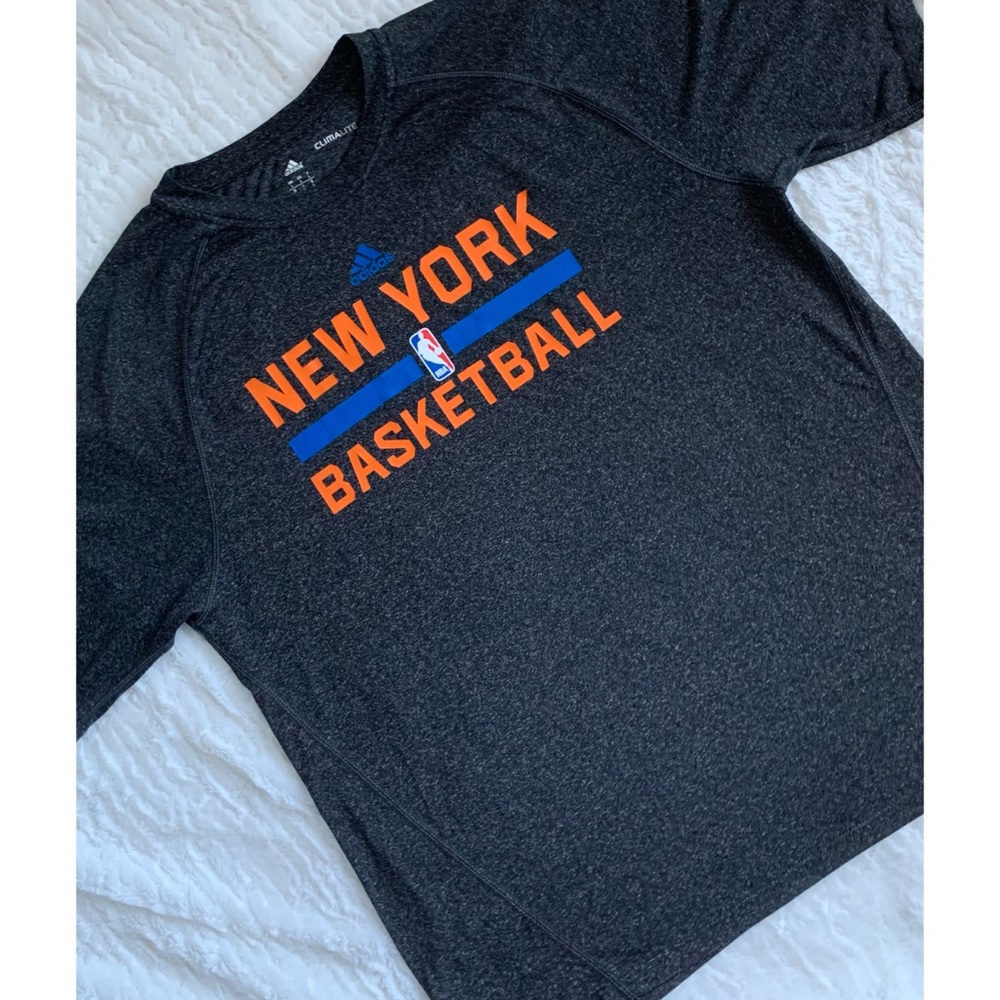Adidas New York Knicks NBA Team Issued Tee